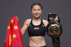 Weili Zhang with the UFC strawweight title