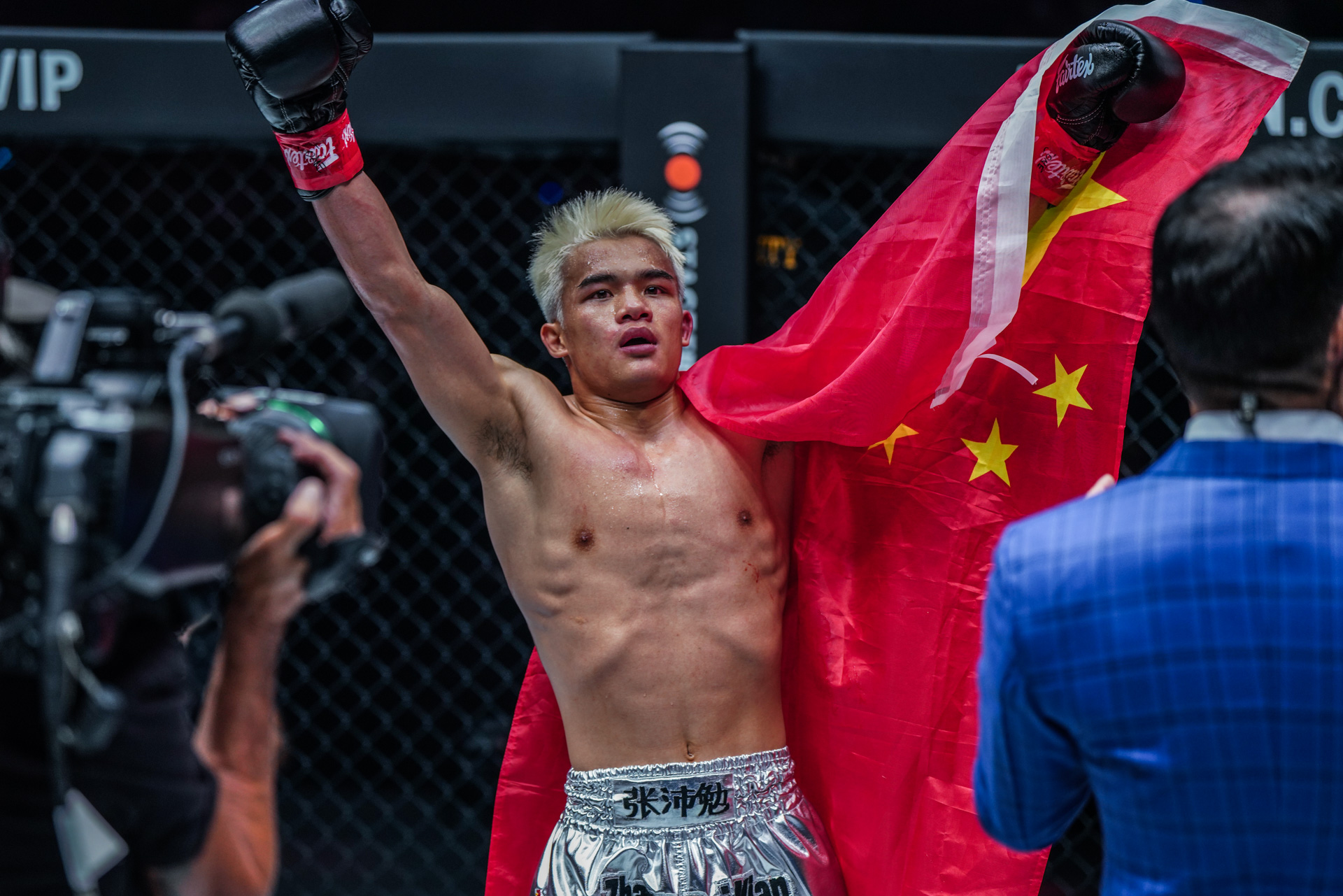 Zhang Peimian in the ONE Championship cage